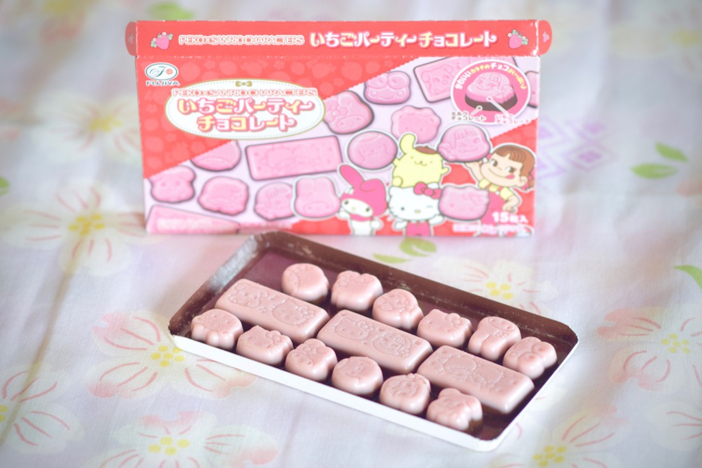 Peko x Sanrio Strawberry Chocolate Party