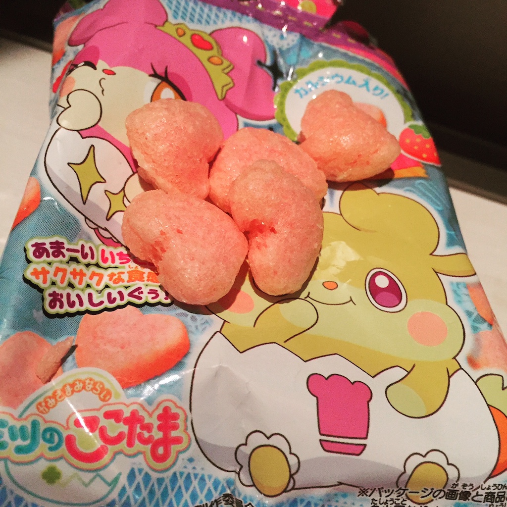 Himitsu no Cocotama Strawberry Snack