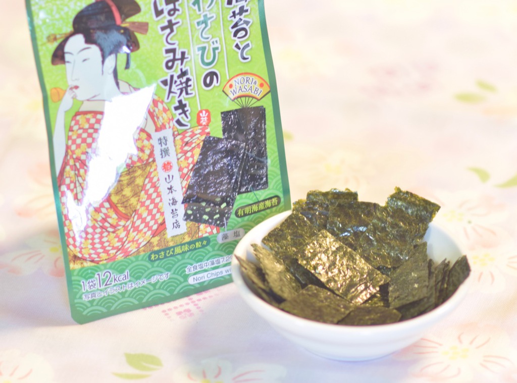 Nori flakes