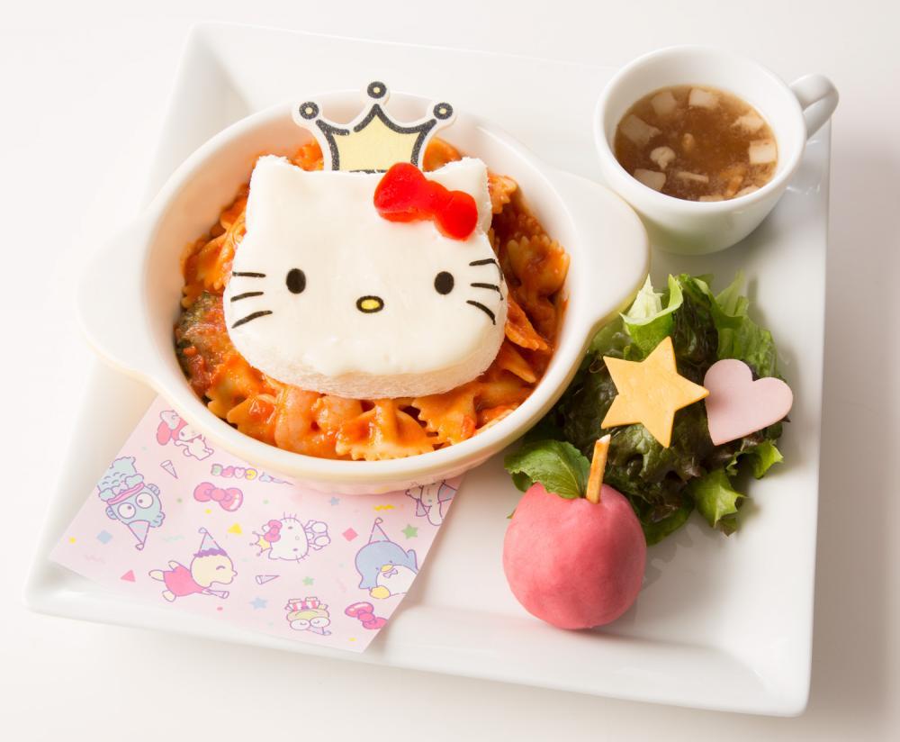 Hello Kitty cafe pasta
